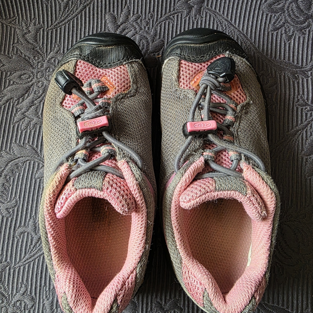 Keen Kids' Pink and Gray Hiking Shoes - Picture 2 of 4